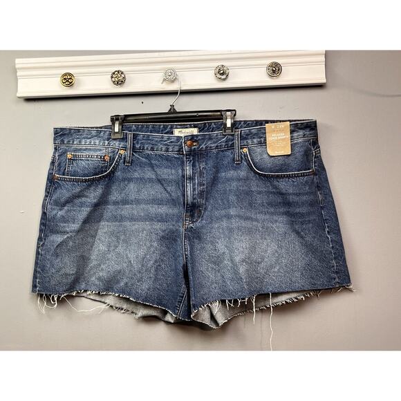 Madewell Relaxed Denim Shorts Womens Plus size 24W Cutoff Blue Jean Mid Rise NEW - Picture 1 of 12